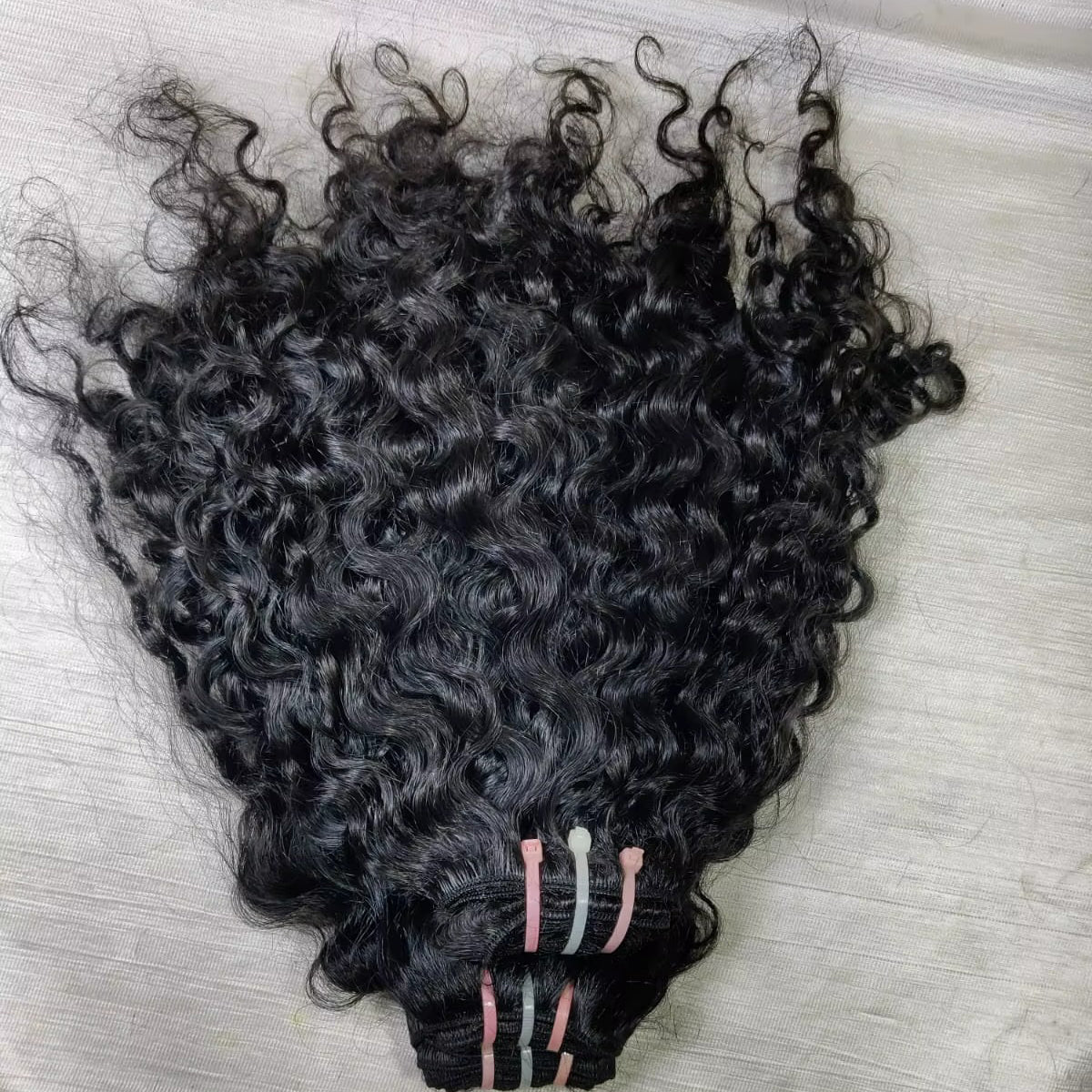 Benetress Natural Black Single Drawn Indian Hair Bundles